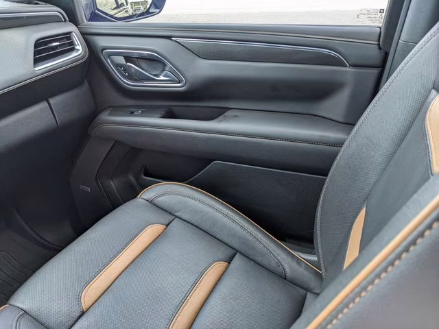 2021 Smokey Quartz Metallic GMC Yukon AT4 4X4 SUV