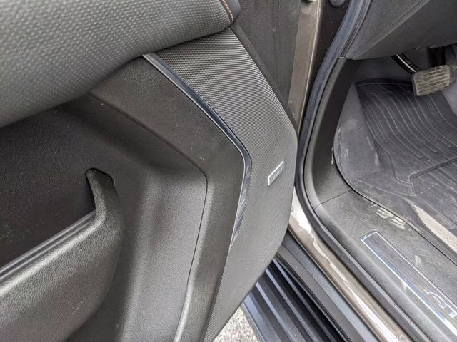2021 Smokey Quartz Metallic GMC Yukon AT4 4X4 SUV