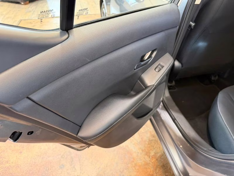 2024 Nissan Sentra SV Sedan 4D FWD