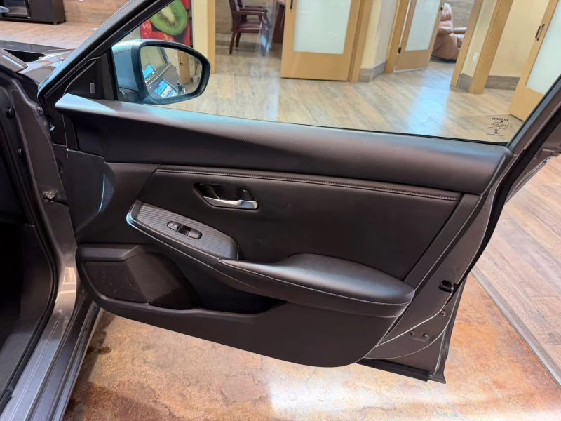 2024 Nissan Sentra SV Sedan 4D FWD