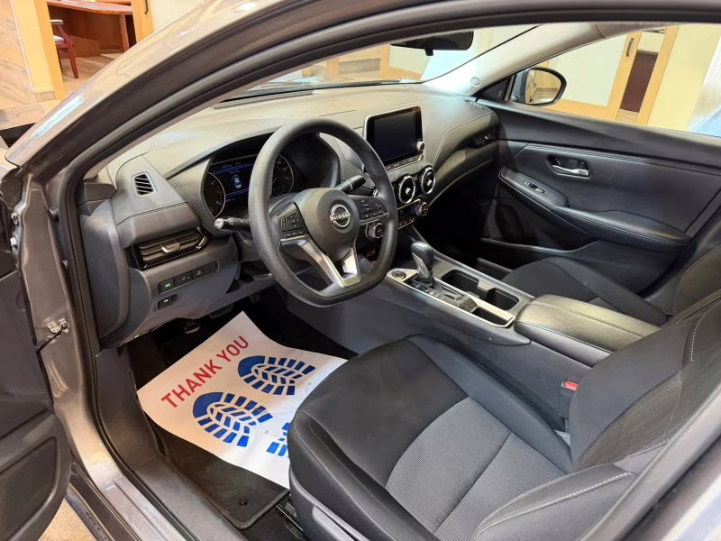 2024 Nissan Sentra SV Sedan 4D FWD
