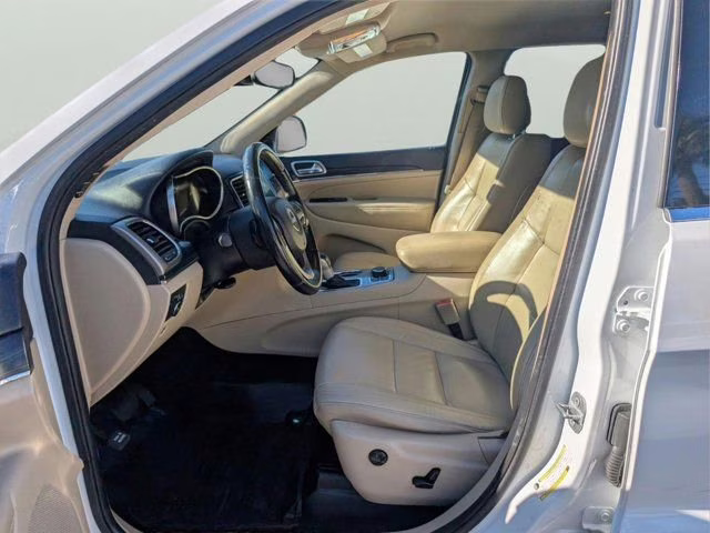 2019 Bright White Clearcoat Jeep Grand Cherokee Limited 4X4 SUV