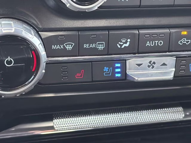 2023 Blue Metallic Ford F-150 Platinum 4X4 Truck