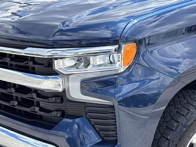 2023 Northsky Blue Metallic Chevrolet Silverado 1500 LT 4X4 Truck