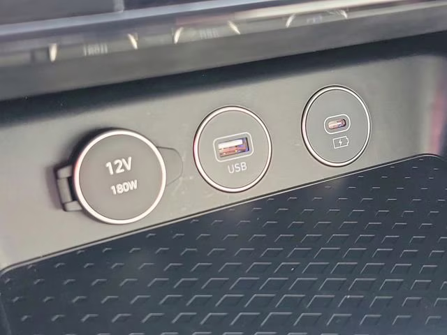 2024 Vik Black Genesis G70 2.5T RWD Sedan