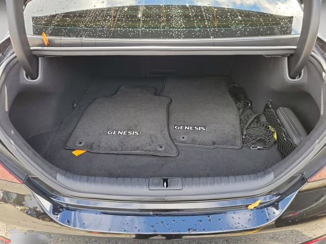 2024 Vik Black Genesis G70 2.5T RWD Sedan