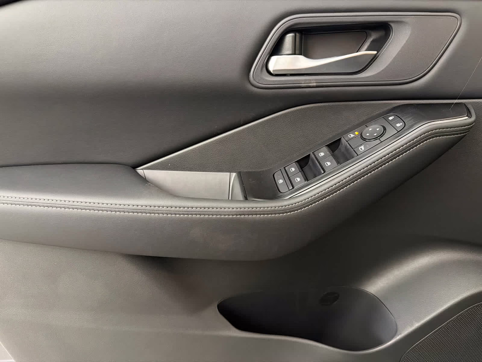2026 Gun Metallic Nissan Rogue SV FWD SUV