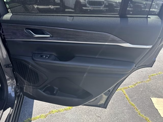 2025 Baltic Gray Metallic Clearcoat Jeep Grand Cherokee L Limited RWD SUV