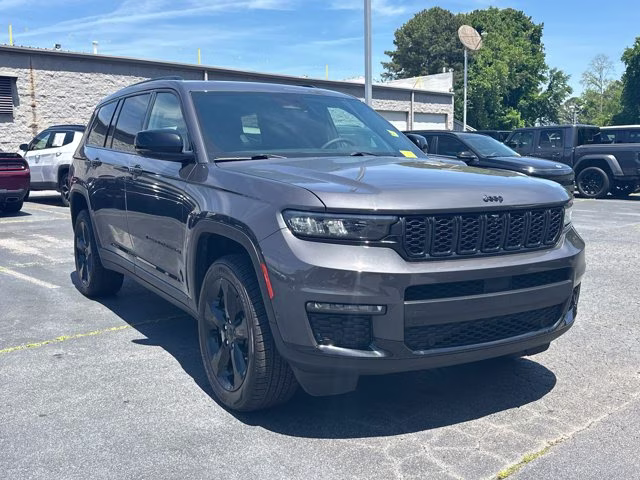 2025 Baltic Gray Metallic Clearcoat Jeep Grand Cherokee L Limited RWD SUV