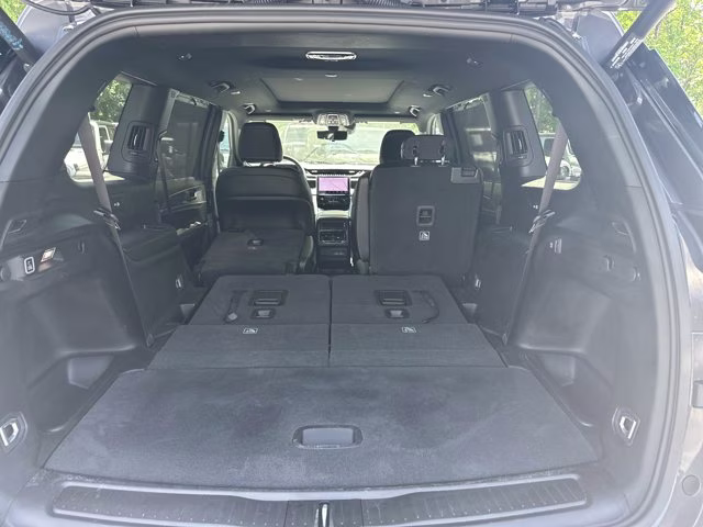 2025 Baltic Gray Metallic Clearcoat Jeep Grand Cherokee L Limited RWD SUV