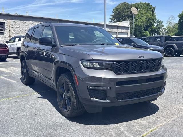 2025 Baltic Gray Metallic Clearcoat Jeep Grand Cherokee L Limited RWD SUV