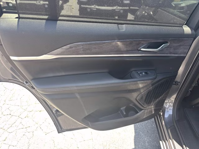2025 Baltic Gray Metallic Clearcoat Jeep Grand Cherokee L Limited RWD SUV