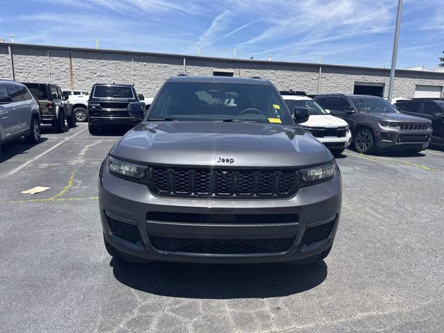 2025 Baltic Gray Metallic Clearcoat Jeep Grand Cherokee L Limited RWD SUV