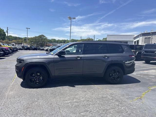 2025 Baltic Gray Metallic Clearcoat Jeep Grand Cherokee L Limited RWD SUV