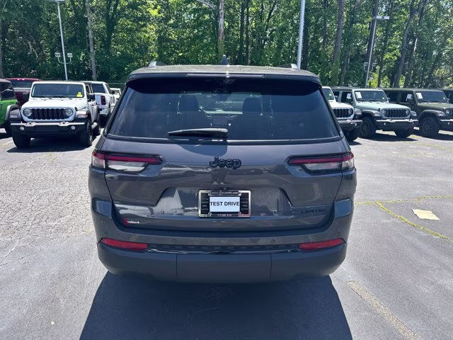2025 Baltic Gray Metallic Clearcoat Jeep Grand Cherokee L Limited RWD SUV