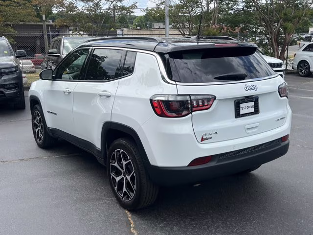 2025 Bright White Clearcoat Jeep Compass Limited 4X4 SUV