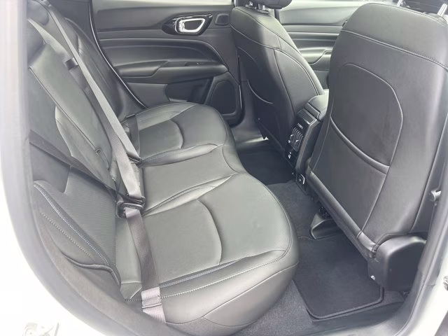 2025 Bright White Clearcoat Jeep Compass Limited 4X4 SUV