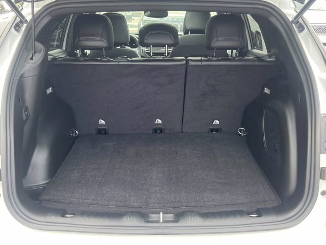 2025 Bright White Clearcoat Jeep Compass Limited 4X4 SUV