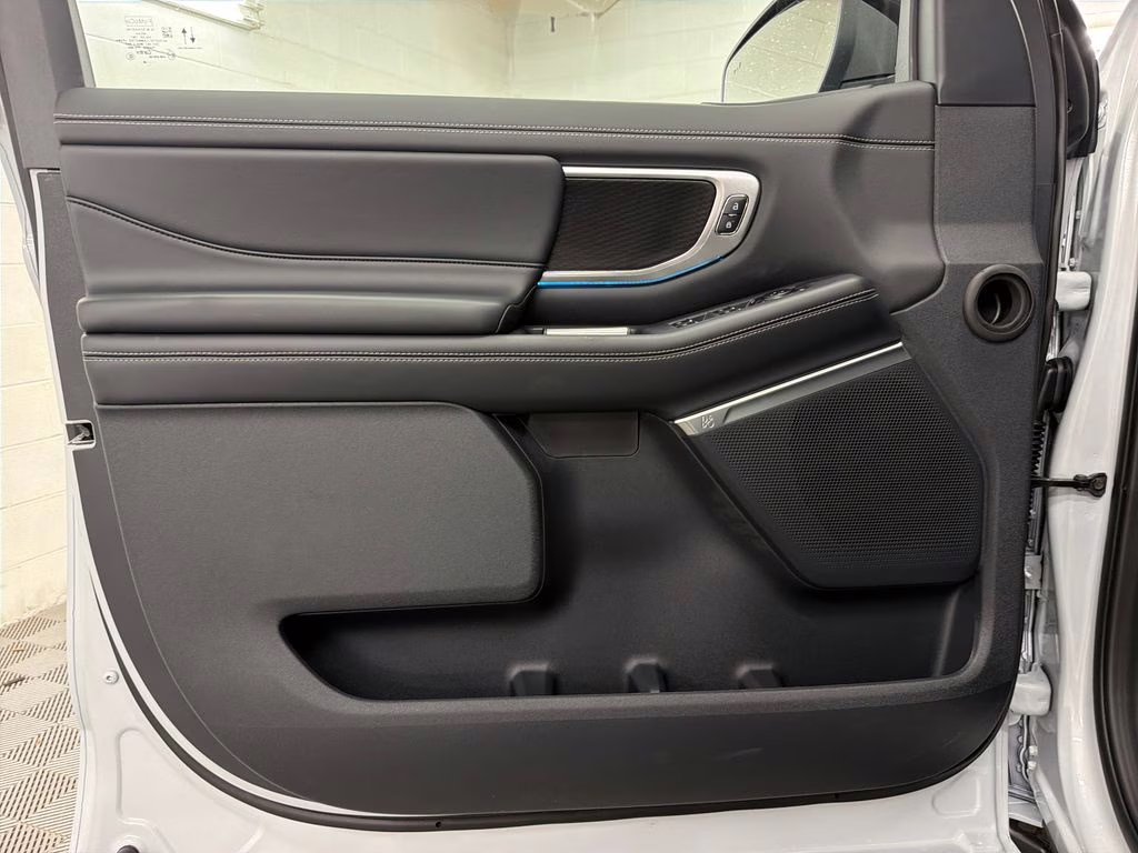2026 SPACE SILVER Ford Expedition Platinum 4X4 SUV