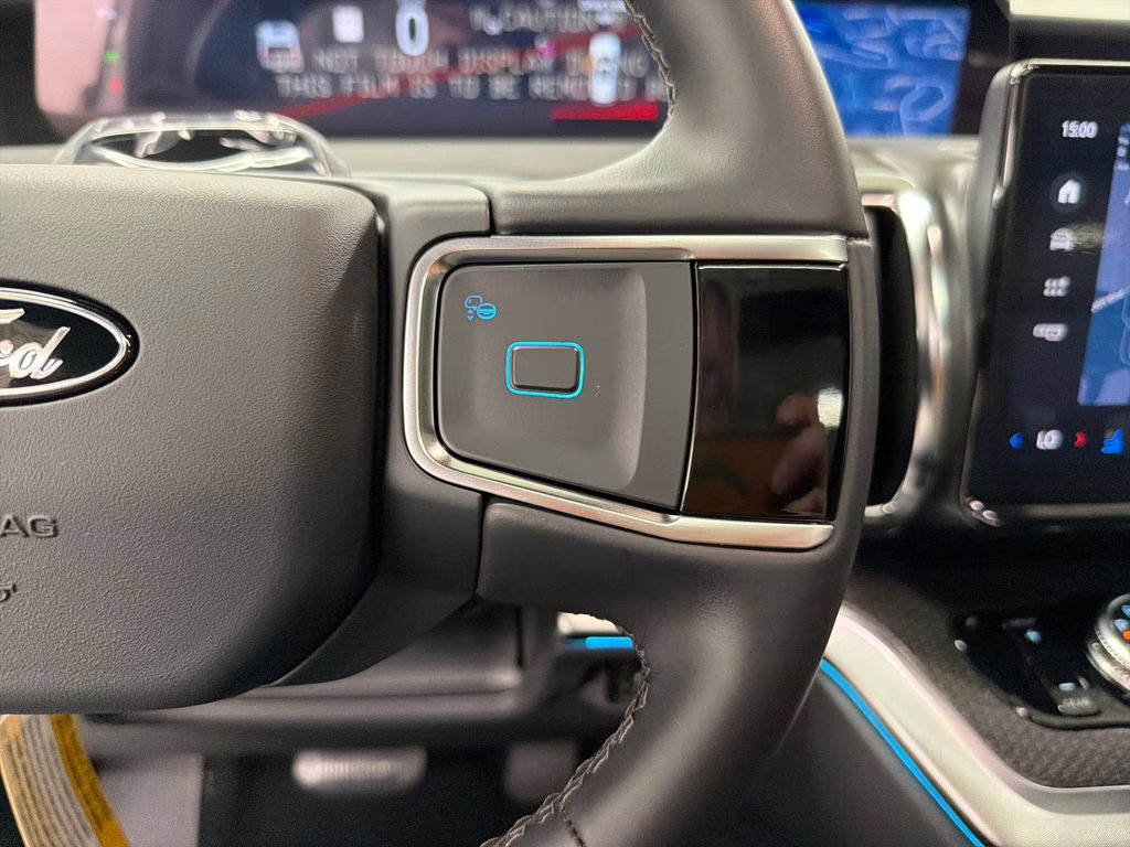 2026 SPACE SILVER Ford Expedition Platinum 4X4 SUV