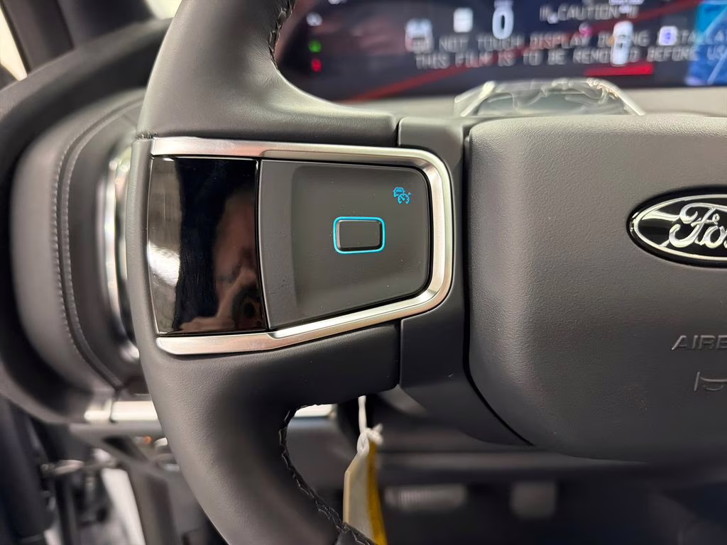 2026 SPACE SILVER Ford Expedition Platinum 4X4 SUV