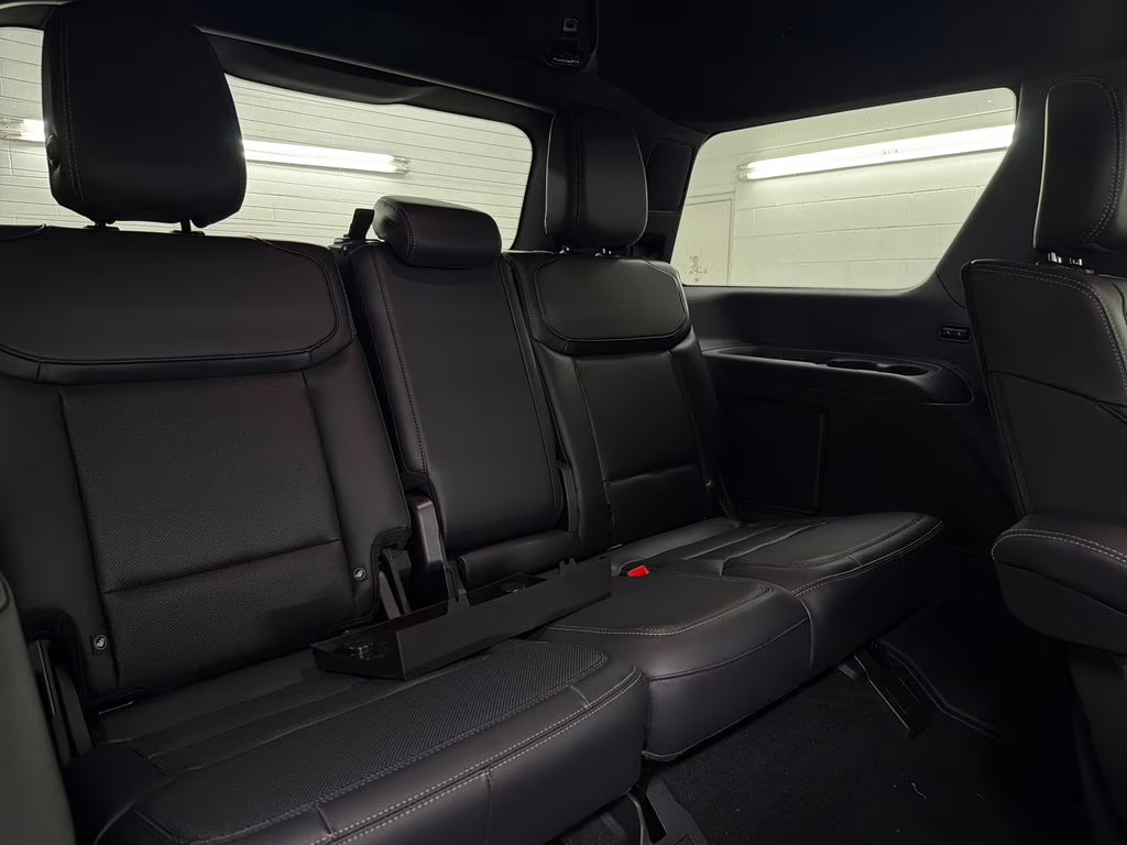 2026 SPACE SILVER Ford Expedition Platinum 4X4 SUV