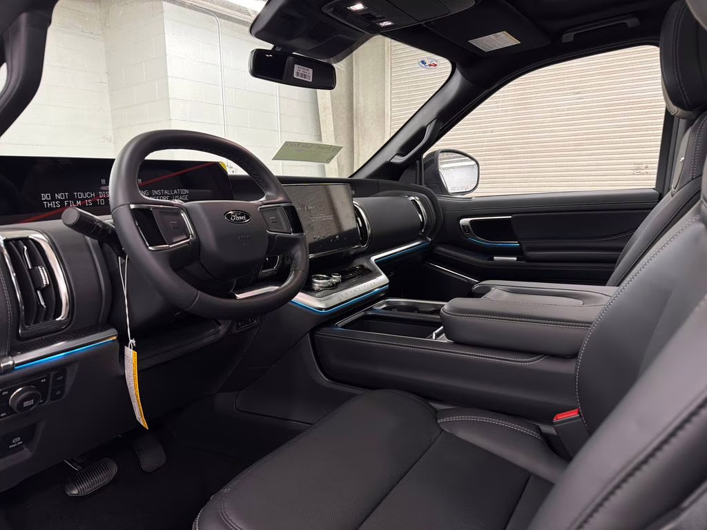 2026 SPACE SILVER Ford Expedition Platinum 4X4 SUV