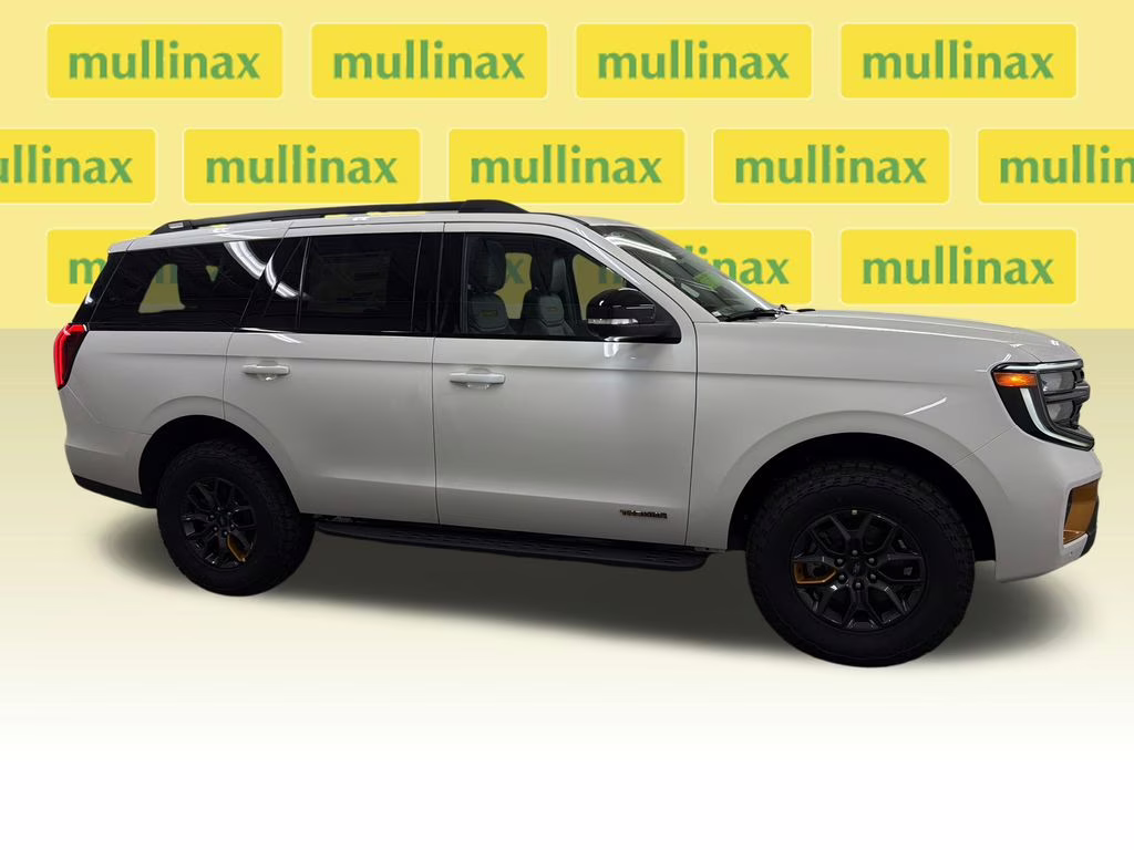 2026 STAR WHITE TRI-COAT Ford Expedition Tremor 4X4 SUV