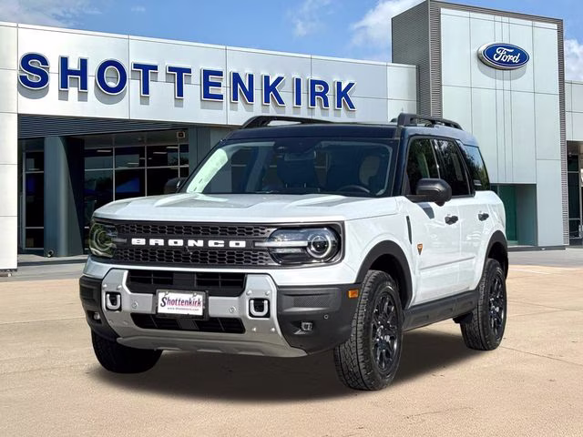 2026 White Ford Bronco Sport Badlands 4X4 SUV
