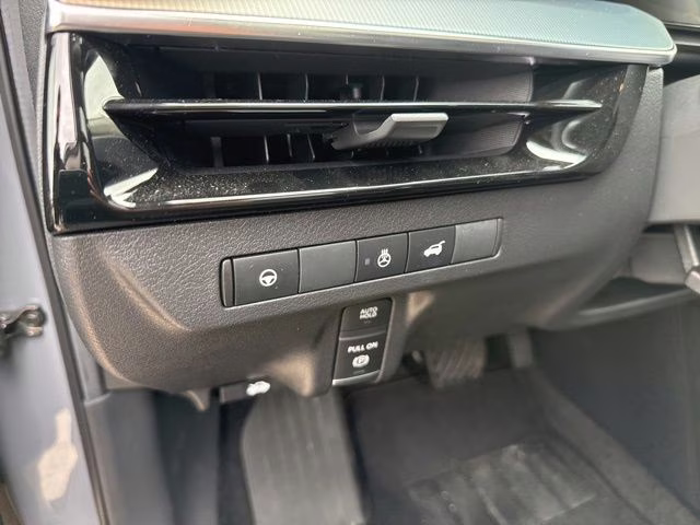 2025 Boulder Gray Pearl/Super Black Nissan Murano SL AWD SUV