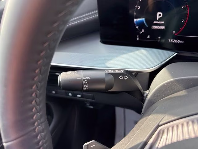 2025 Boulder Gray Pearl/Super Black Nissan Murano SL AWD SUV