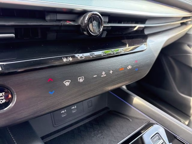 2025 Boulder Gray Pearl/Super Black Nissan Murano SL AWD SUV