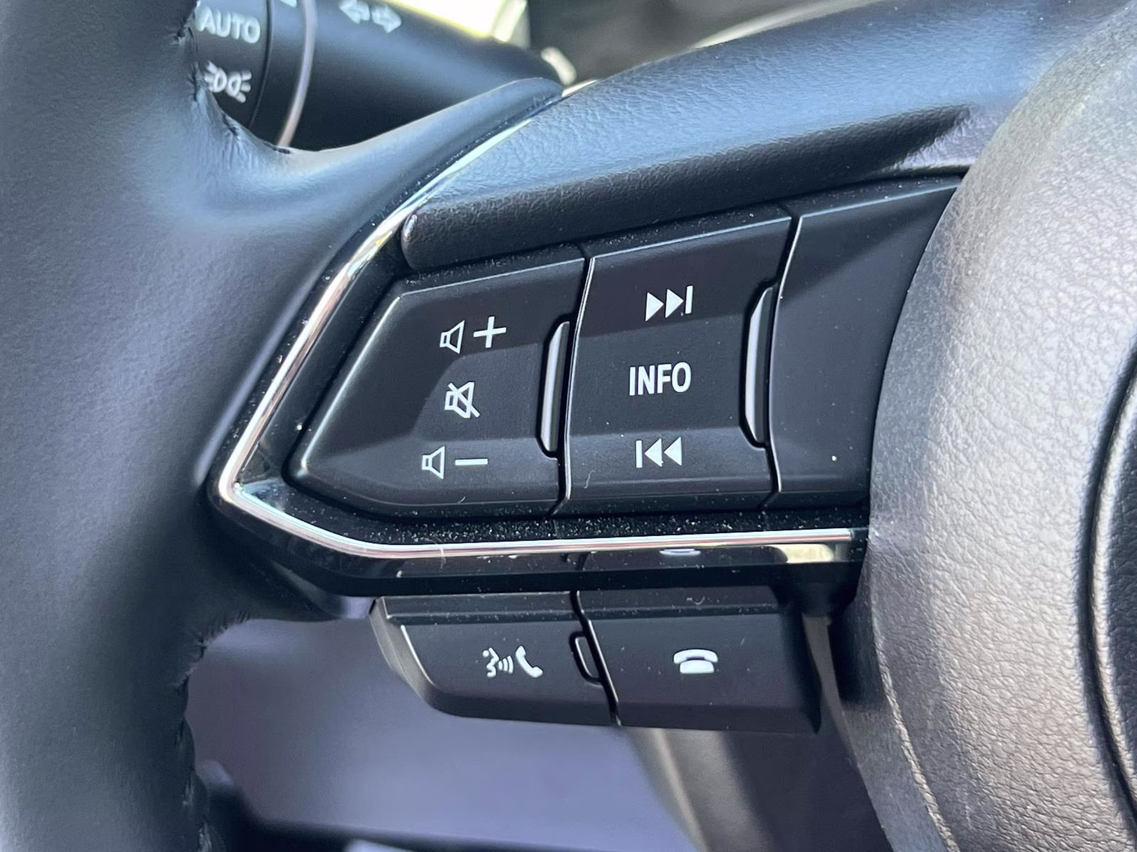 2023 White Mazda CX-5 2.5 S Preferred Package AWD SUV