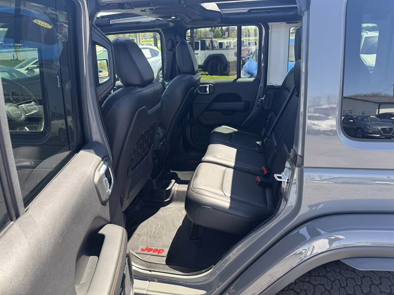 2023 Sting-Gray Clear Coat Jeep Wrangler Rubicon 392 ONE TOUCH ROOF!! 4X4 SUV