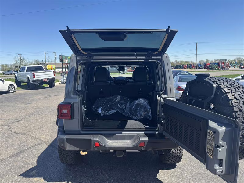 2023 Sting-Gray Clear Coat Jeep Wrangler Rubicon 392 ONE TOUCH ROOF!! 4X4 SUV