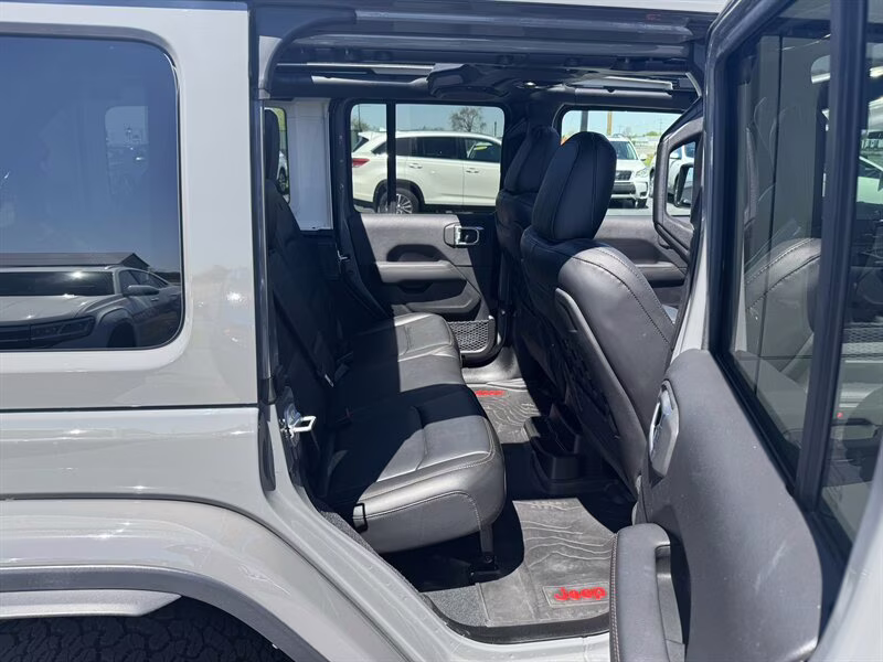 2023 Sting-Gray Clear Coat Jeep Wrangler Rubicon 392 ONE TOUCH ROOF!! 4X4 SUV