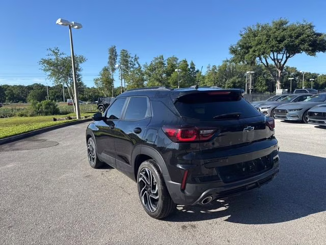 2025 Mosaic Black Metallic Chevrolet Trailblazer RS FWD SUV