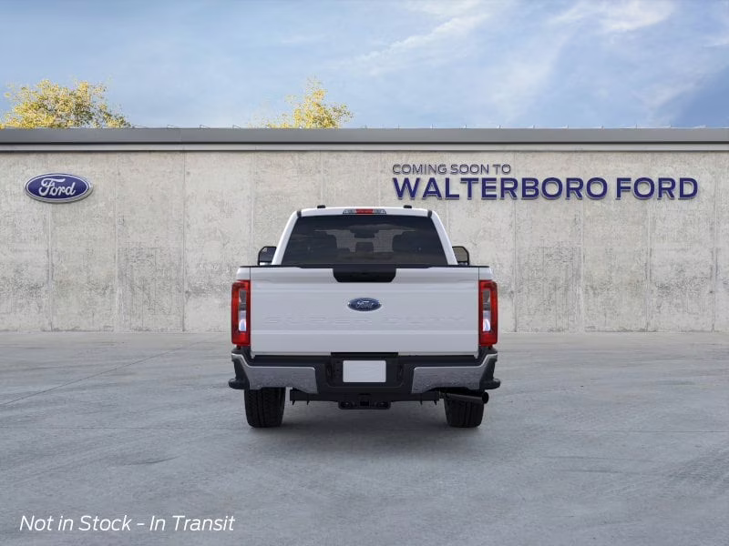 2026 Oxford White Ford Super Duty F-250 SRW XLT 4X4 Truck