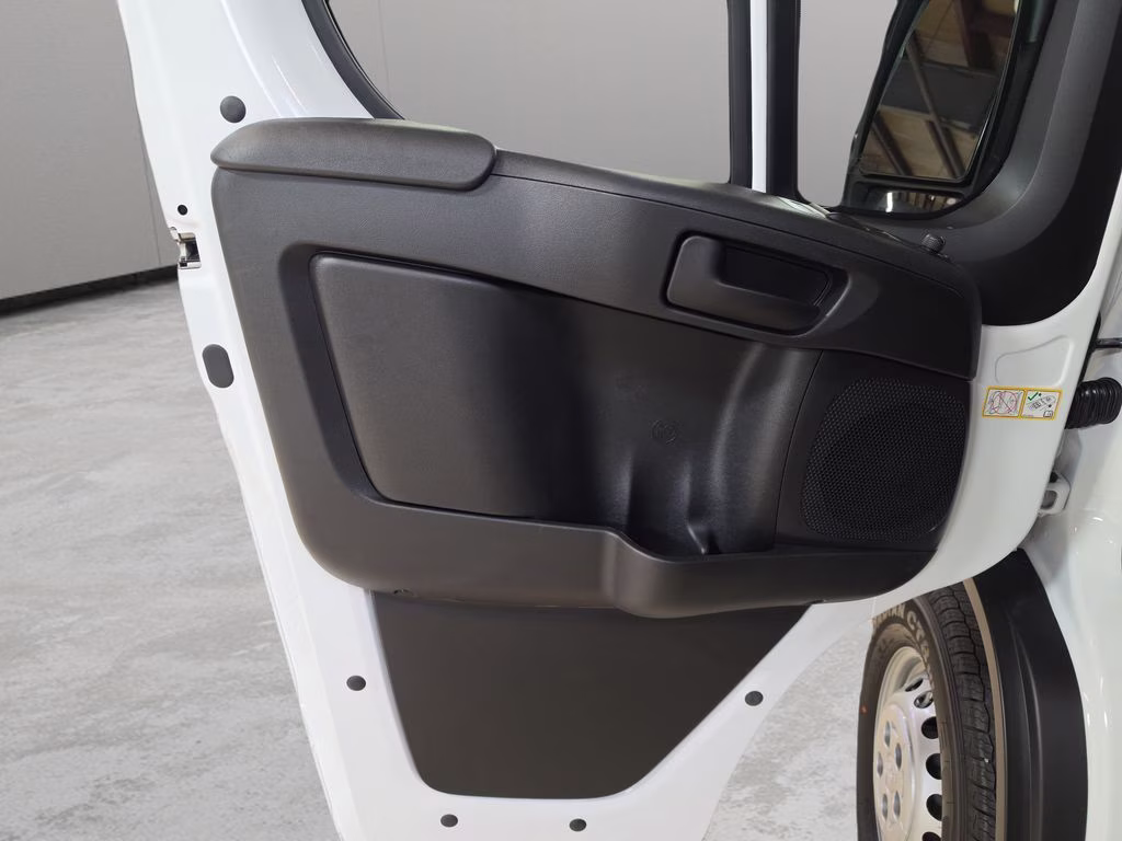 2026 Bright White Clearcoat Ram ProMaster 1500 Low Roof FWD Van