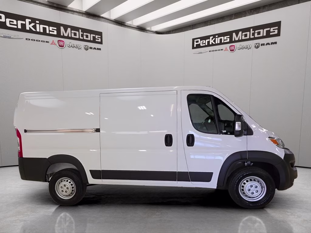 2026 Bright White Clearcoat Ram ProMaster 1500 Low Roof FWD Van