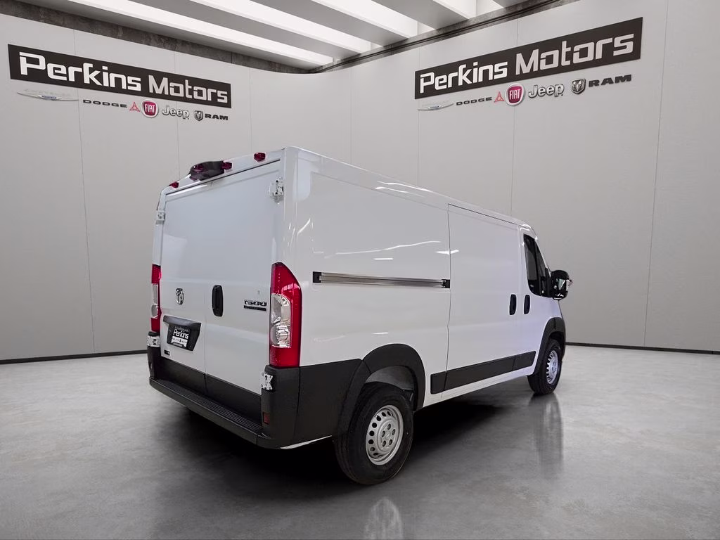 2026 Bright White Clearcoat Ram ProMaster 1500 Low Roof FWD Van