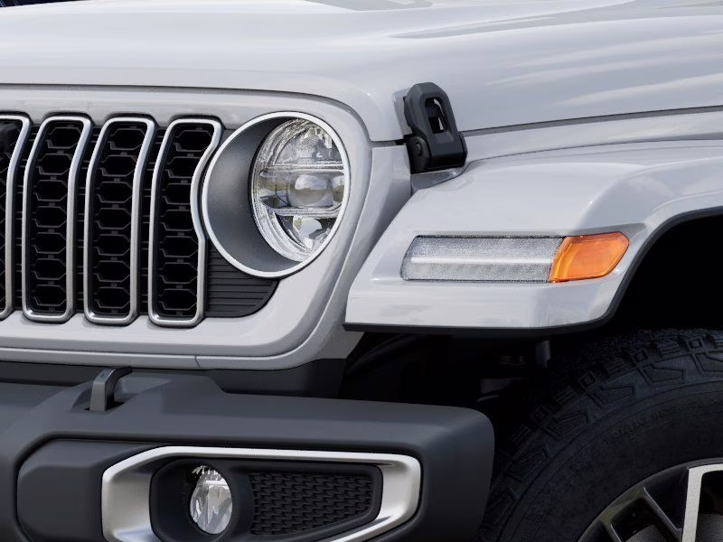 2026 Bright White Clearcoat Jeep Wrangler Sahara 4X4 SUV