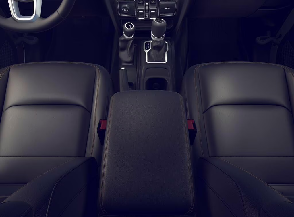 2026 Bright White Clear Coat Jeep Wrangler Unlimited Wrangler 4-door Sahara 4X4 4-door