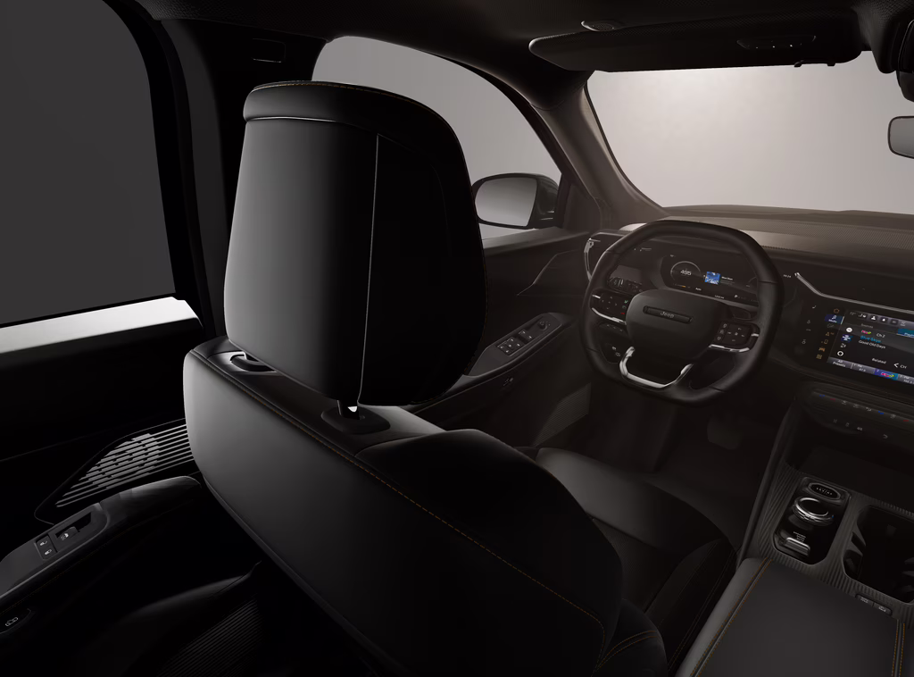 2026 Diamond Black Crystal Pearl Coat Jeep Cherokee Cherokee Limited 4x4 4X4 SUV