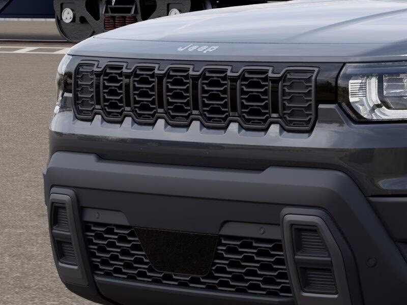 2026 Sting-Gray Clear Coat Jeep Cherokee Cherokee Laredo 4x4 4X4 SUV