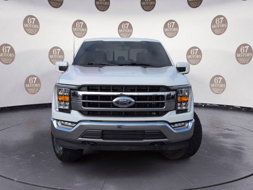 2022 Oxford White Ford F-150 Lariat 4X4 Truck