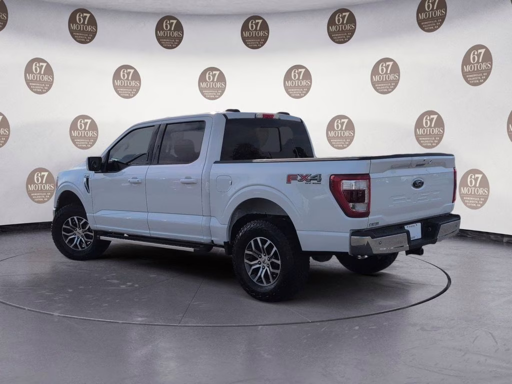 2022 Oxford White Ford F-150 Lariat 4X4 Truck