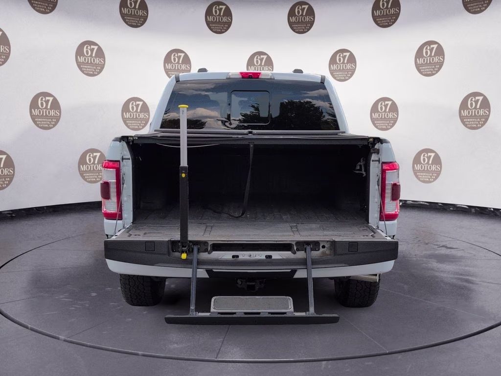 2022 White Metallic Ford F-150 Lariat 4X4 Truck