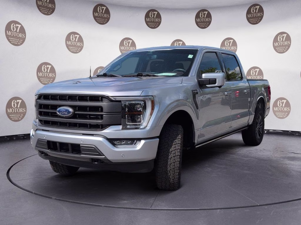 2023 Silver Metallic Ford F-150 Lariat 4X4 Truck