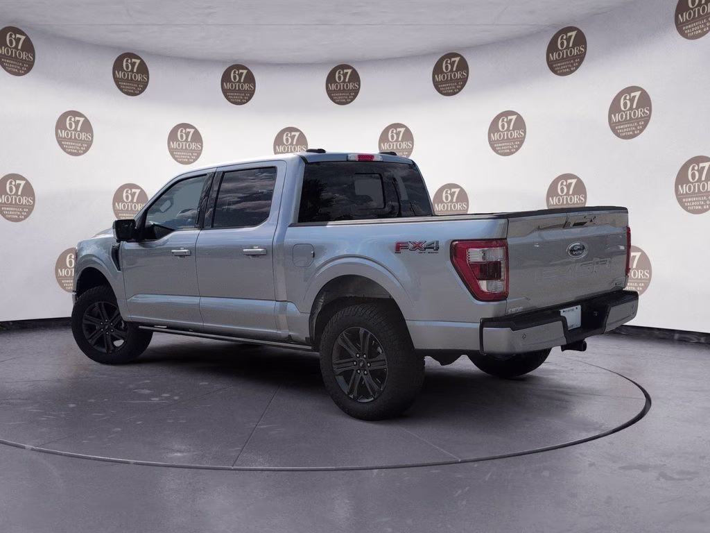 2023 Silver Metallic Ford F-150 Lariat 4X4 Truck